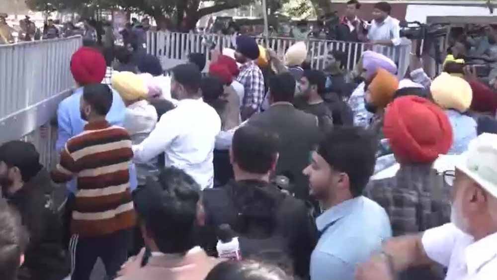 पंजाब यूनिवर्सिटी सीनेट चुनाव में सस्पेंस बढ़ा, काउंटिंग रुकी; कल आएगा रिजल्ट
