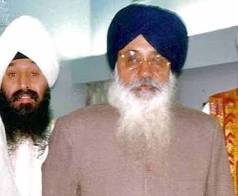 अकाली दल के वरिष्ठ नेता वरिंदर सिंह बाजवा नहीं रहे, सुखबीर बादल ने जताया गहरा दुख