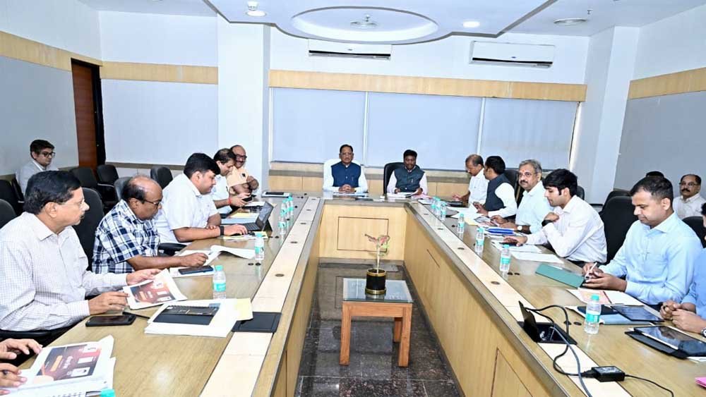 ‘जीरो फेटेलिटी’ के लक्ष्य के लिए परिवहन, पुलिस, स्वास्थ्य, लोक निर्माण और नगरीय निकाय मिलकर तैयार करें विस्तृत कार्ययोजना