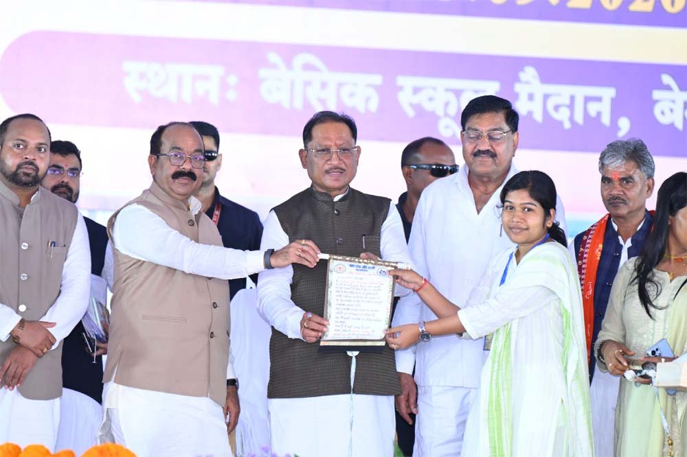 गुणवत्तापूर्ण शिक्षा और आगे बढ़ने के समान अवसर हर बच्चे तक पहुंचाना हमारी प्राथमिकता : मुख्यमंत्री