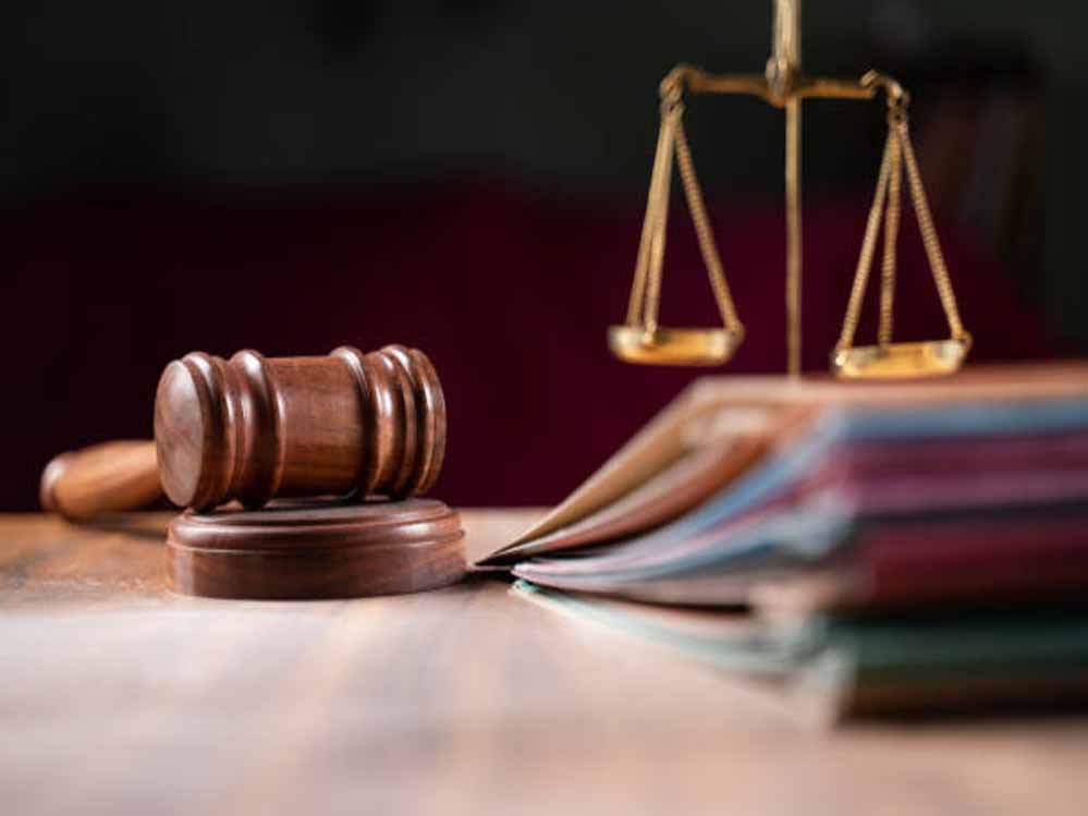 मुस्लिम पति की संपत्ति पर हिंदू पत्नी के उत्तराधिकार का सवाल, कोर्ट में मामला