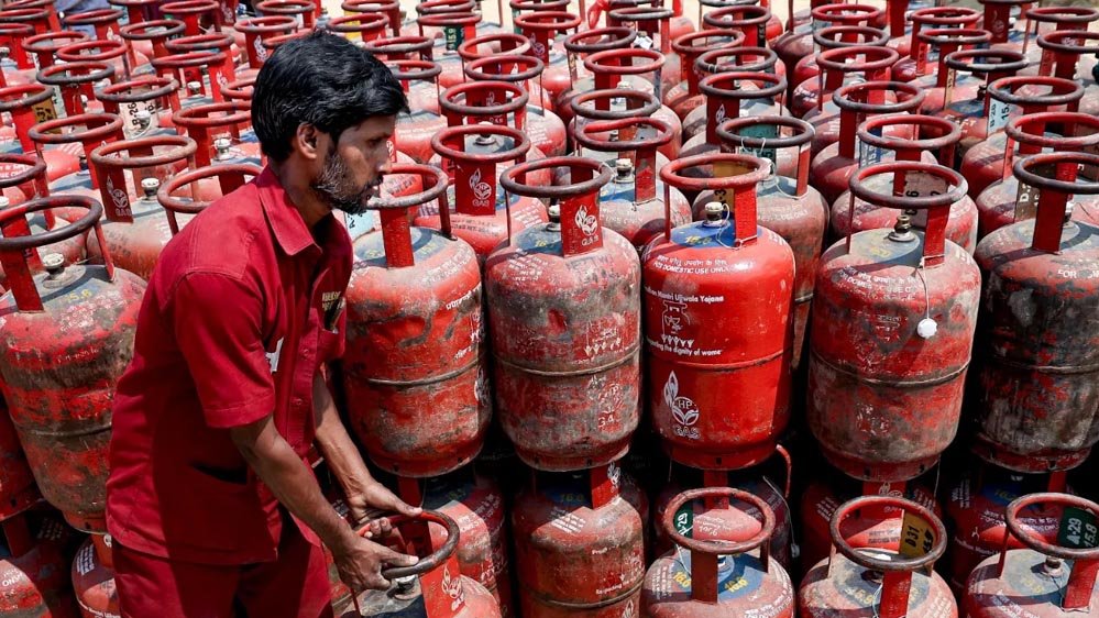 ₹400 का LPG सिलेंडर और बढ़ी सब्सिडी! क्या सरकार करने वाली है बड़ा ऐलान?
