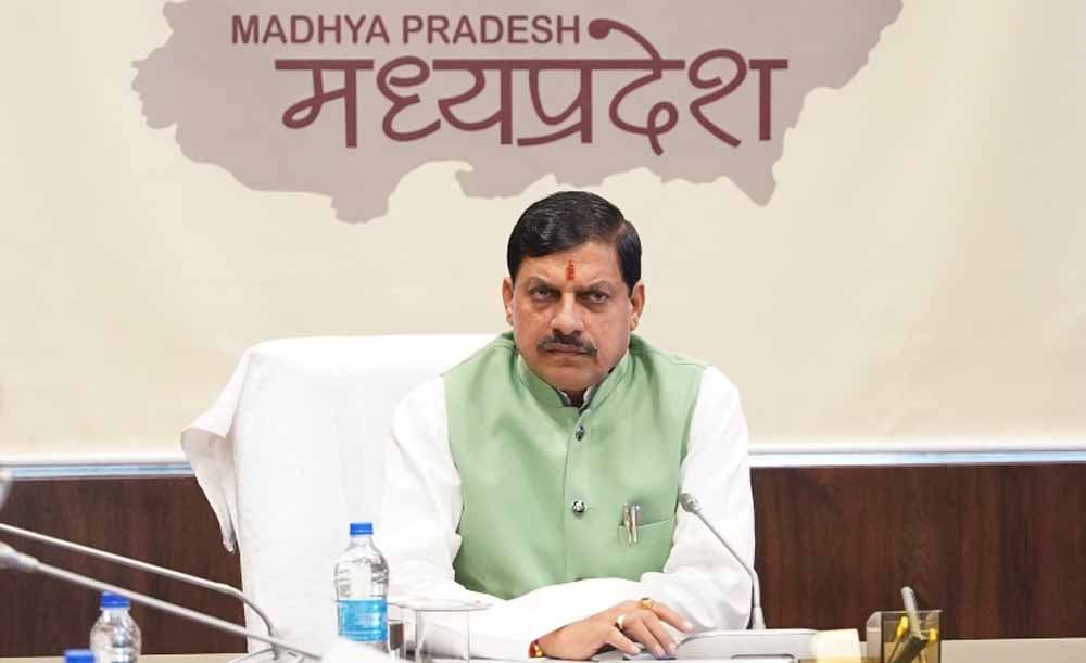 सागर जिले की बंडा तहसील में नकली शराब से हुईं मौतों के मामले में उठाये गये सख्त कदम