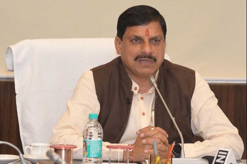 राजस्व समीक्षा बैठक में CM यादव का फोकस, आय बढ़ाने के दिए निर्देश