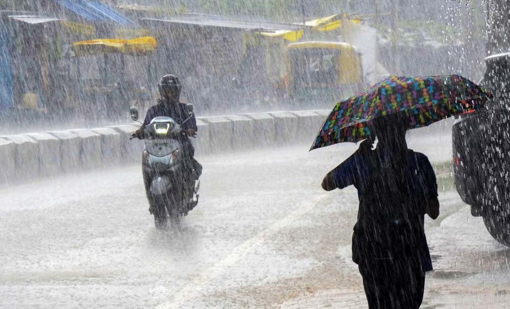 MP Weather: पूर्वी हिस्से में अति भारी बारिश का अलर्ट, 25-26 सितंबर को एक्टिव होगा सिस्टम