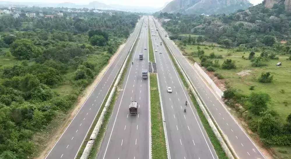 देश के 20 बड़े शहरों को जोड़ेगा रायपुर एक्सप्रेसवे, दिल्ली से विशाखापट्टनम तक आसान होगा सफर