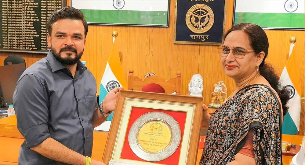 रामपुर में आयुष्मान योजना की बड़ी उपलब्धि, एक साल में 1.79 लाख लोगों के बने कार्ड; प्रदेश में अव्वल