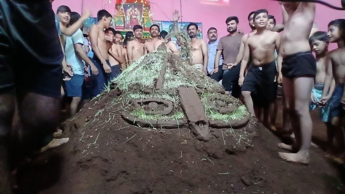 दशहरा 2026: राजस्थान में रावण दहन के अनोखे रंग, कहीं पूजन तो कहीं रौंदने की परंपरा