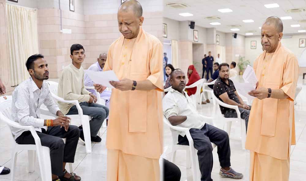 कब्जामुक्त कराएं जमीन, पीड़ित को न्याय और दोषियों को दिलाएं सजा: मुख्यमंत्री