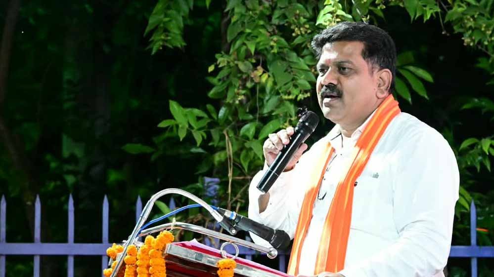 पंकज शर्मा की पत्रकारिता को नमन, उप मुख्यमंत्री विजय शर्मा ने प्रतिमा का किया अनावरण