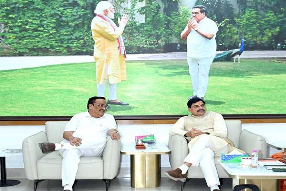 मुख्यमंत्री डॉ. यादव ने केंद्रीय जल शक्ति मंत्री  पाटिल से की भेंट
