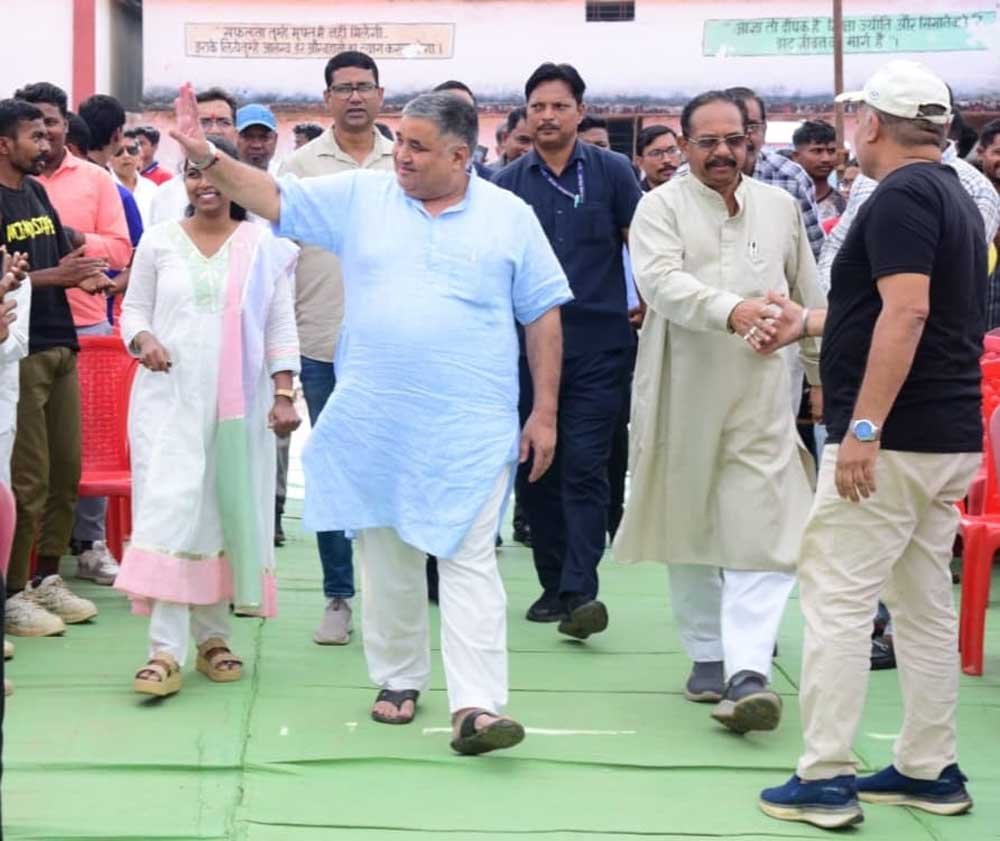 खेल के मैदान में दिखा उत्साह, प्रतिभा और जीत का जज्बा, मंत्री  अग्रवाल ने खिलाड़ियों का बढ़ाया मनोबल