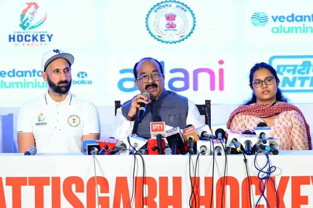 भारतीय हॉकी टीम के पूर्व कप्तान और दिग्गज खिलाड़ी सरदार सिंह होंगे लीग के एंबेसडर, अरुण साव ने की घोषणा