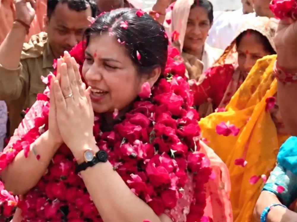 नवरात्रि में पूर्व IAS दिव्या करेंगी बड़ा खुलासा