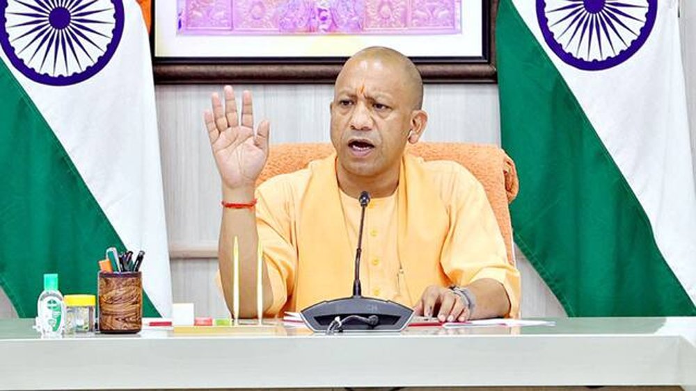 योगी सरकार बाढ़ प्रभावितों को राहत पहुंचाने और जनजीवन सामान्य बनाने के लिए लगातार प्रयासरत